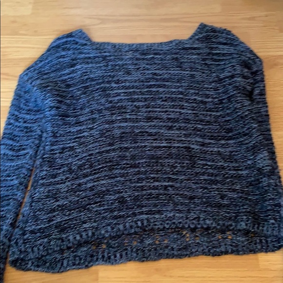 Sweater - Picture 2 of 4